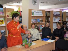 круглый стол060
